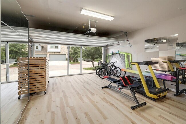 Building Photo - 12914 Leatherback Ln