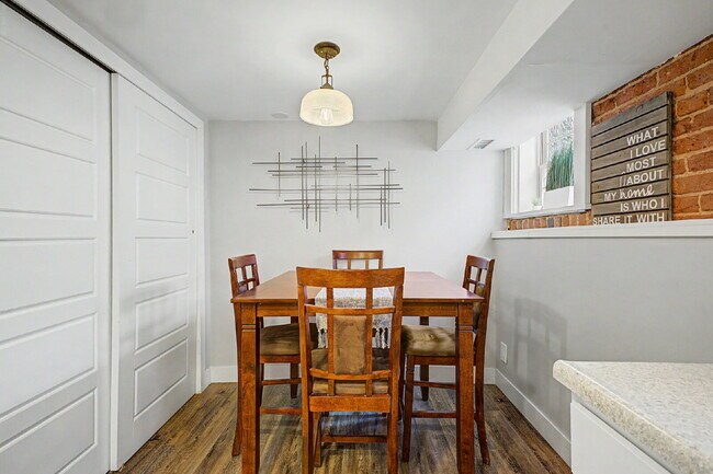 Building Photo - 1156 S Downing St