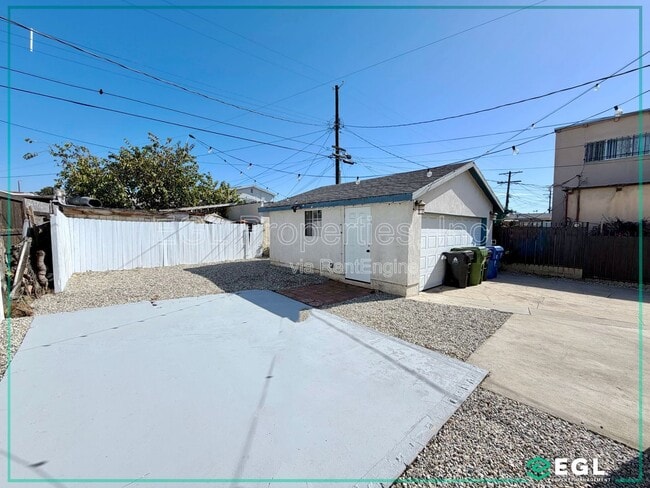 Building Photo - 6426 2nd Ave