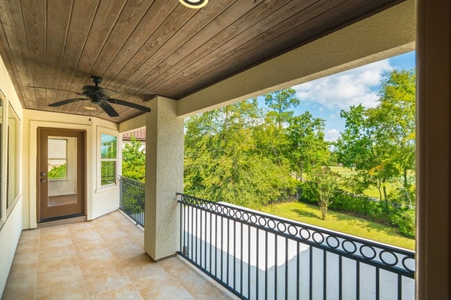 Building Photo - 14 N Player Manor Cir