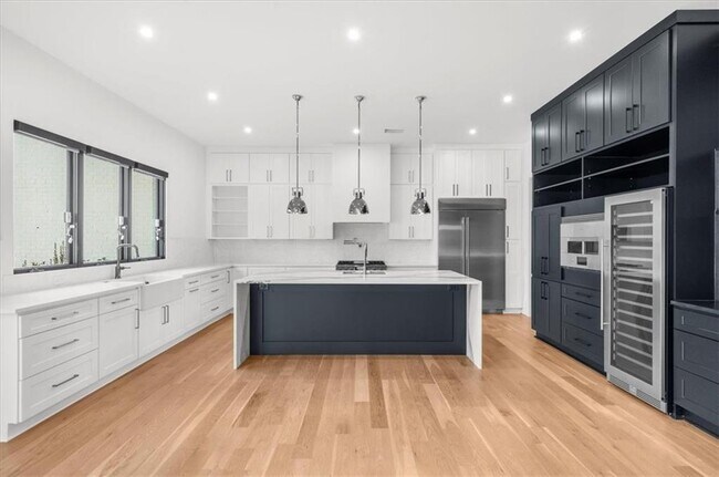 Building Photo - 2386 Trinity Church Rd