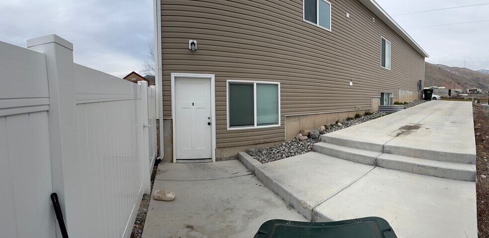 Unit B Entrance with driveway - 530 W 900 S