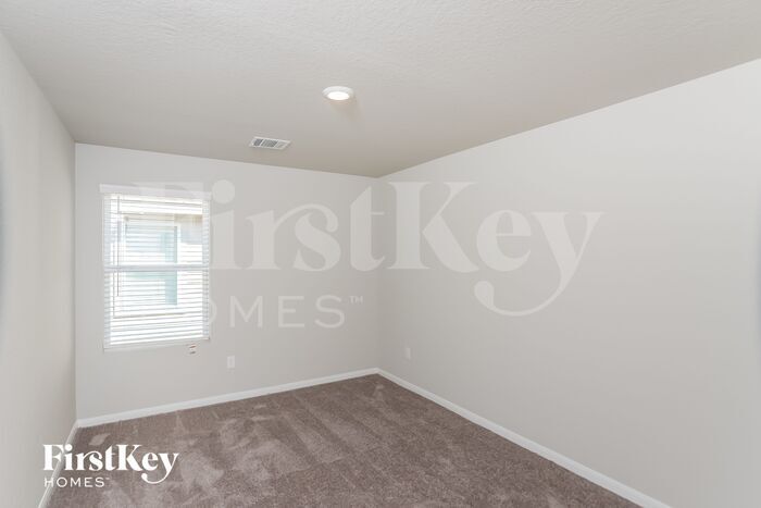 Building Photo - 1826 Morse Way