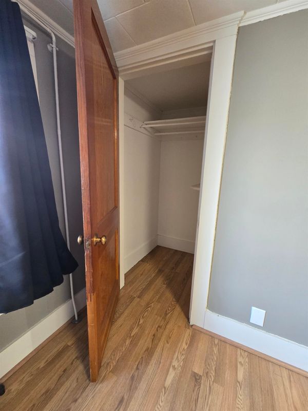 Building Photo - 98 Main, Unit #1