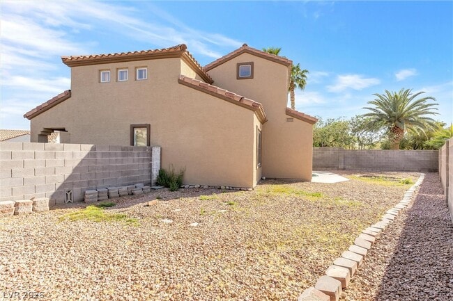 Building Photo - 1444 Country Hollow Dr
