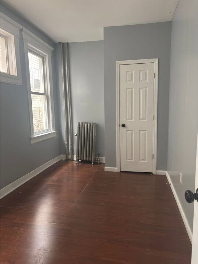 Building Photo - 319 Irvine Turner Blvd