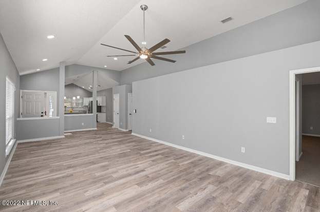 Building Photo - 2131 Carnes St
