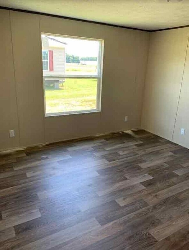 Building Photo - Charming 3BR House in Delco