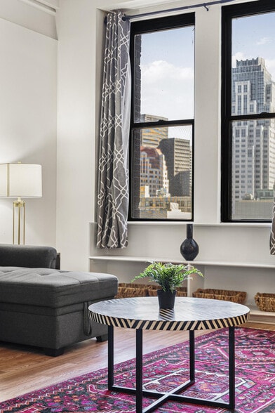 Building Photo - 60-62 Boylston Street-SI FL1-ID1240417P