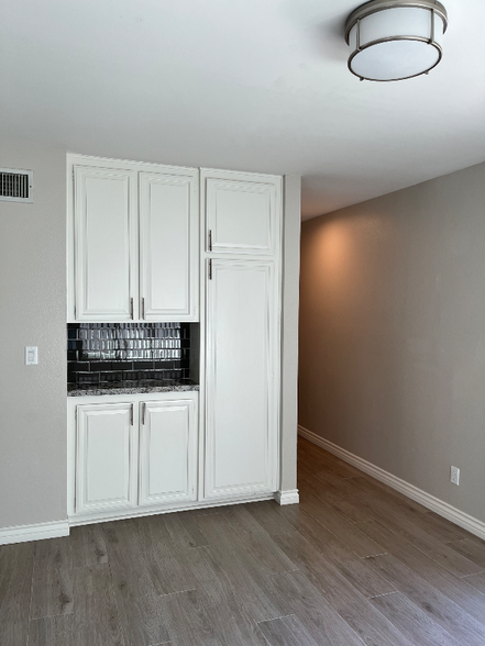 Building Photo - 40 Shearwater