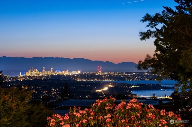 Building Photo - 14407 SE 55th St