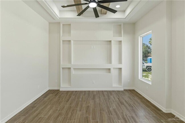 Building Photo - 14 N 17th St