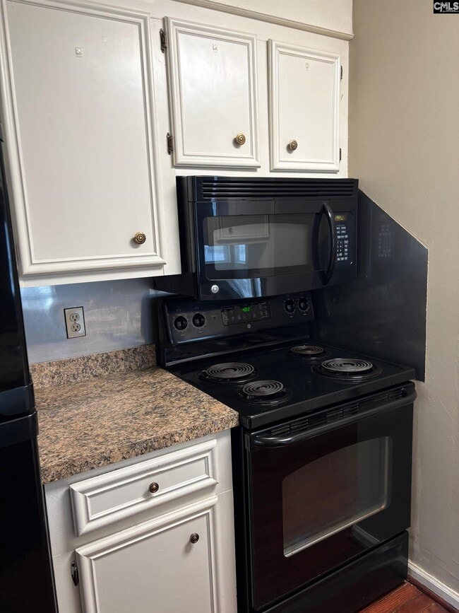 Building Photo - 49B Battery Walk Ct