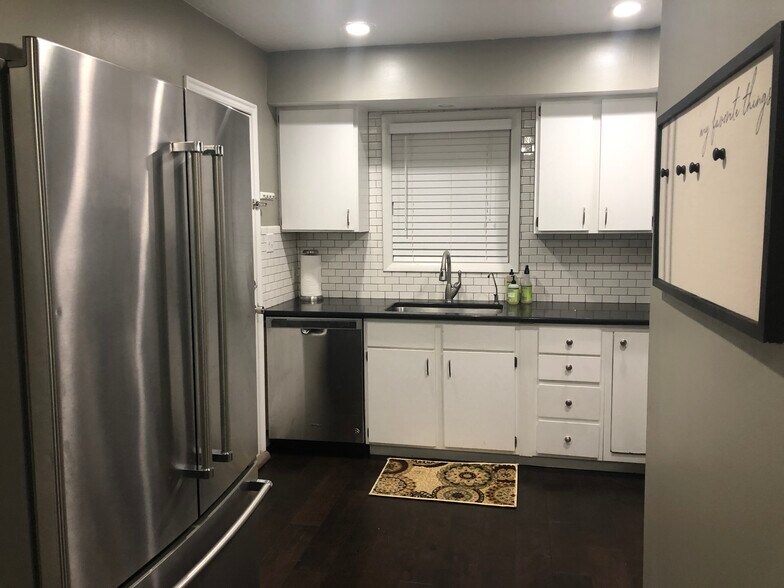 Building Photo - 132 W 1500 S