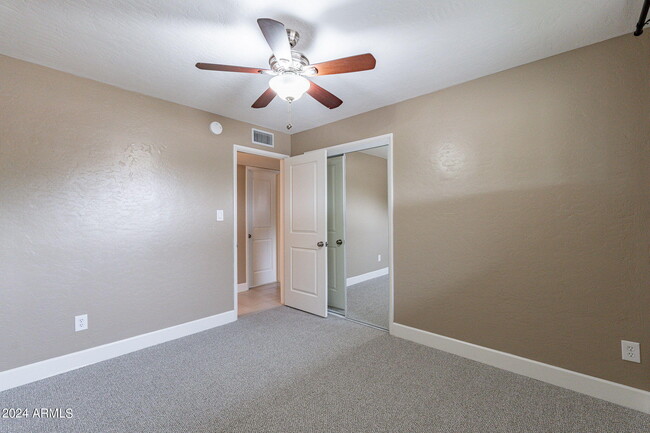 Building Photo - 1320 E Orchid Ln