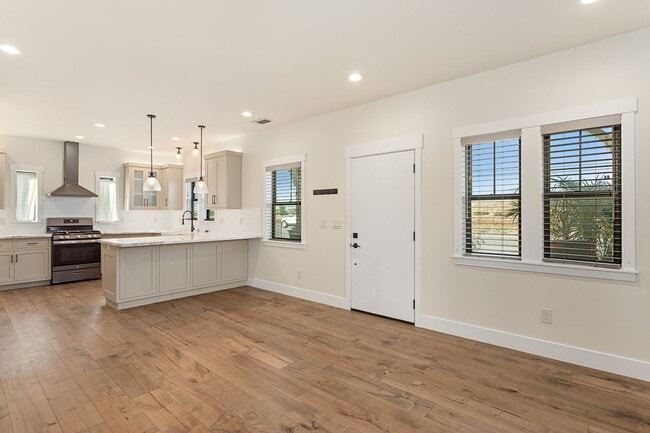 Building Photo - Gorgeous 2 bed, 2 bath home in Lincoln, CA