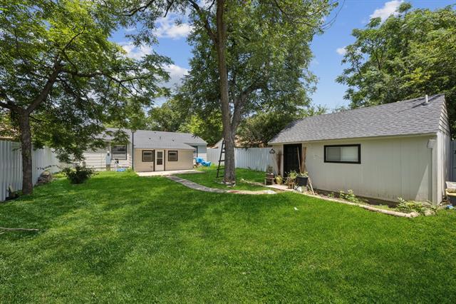 Building Photo - 2832 Cherrywood Ave