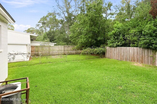 Building Photo - 6132 Ardisia Rd W