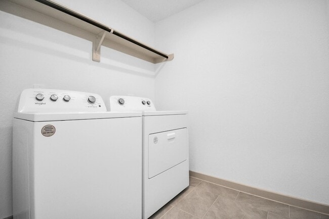 Building Photo - 7731 Suffolk Vly Ln