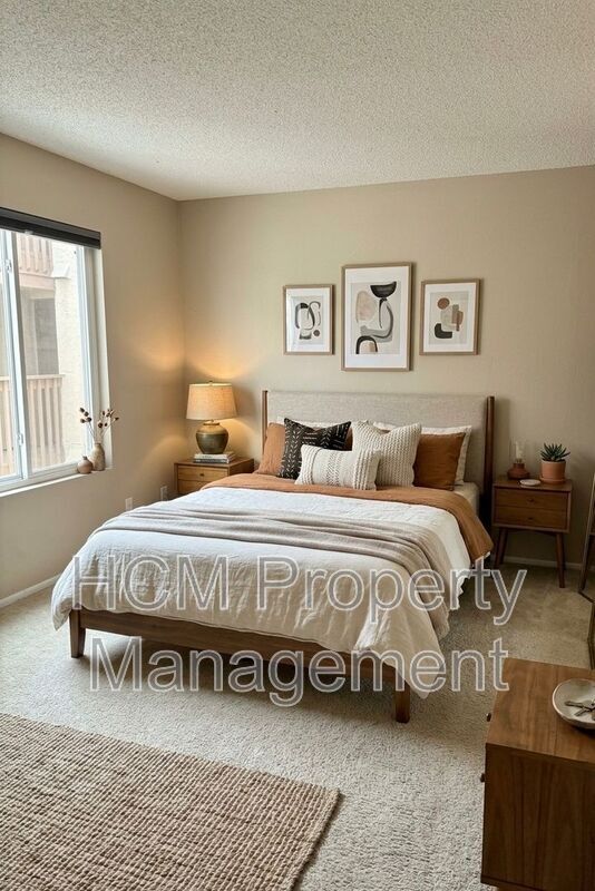 Building Photo - 4852 Cabana Dr