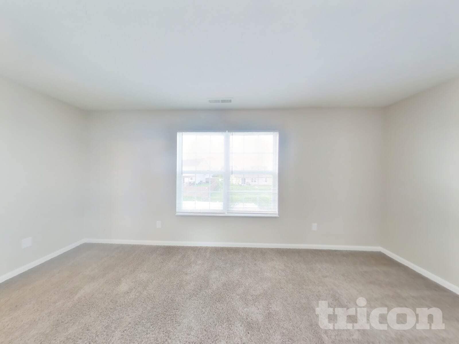 Building Photo - 2252 Silver Spoon Dr