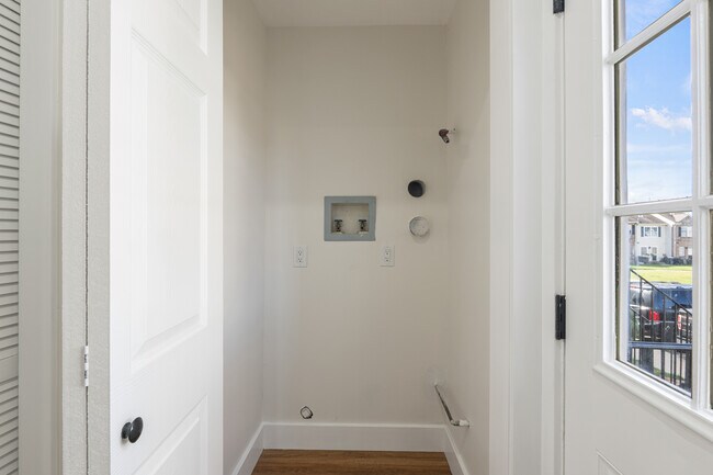 Building Photo - 94 Irvine Turner Blvd