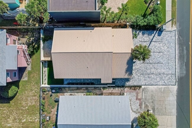 Building Photo - 338 Tarpon Ave