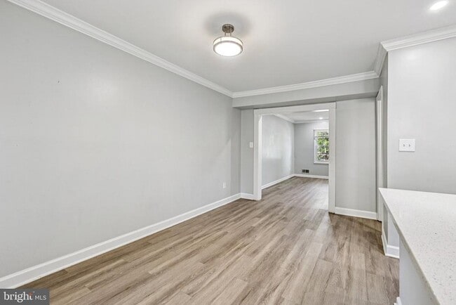 Building Photo - 2905 Wren Ct