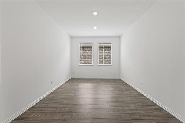 Building Photo - 3708 Milkweed Rd