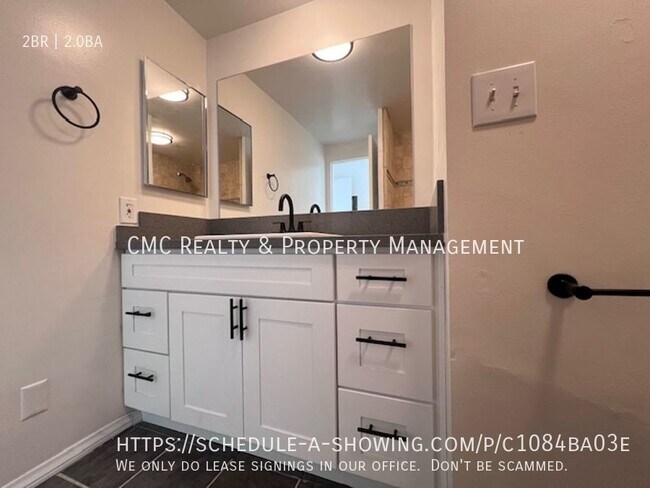 Building Photo - 5400 E The Toledo