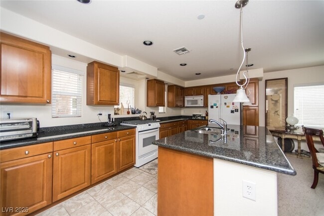 Building Photo - 10630 Gibbous Moon Dr