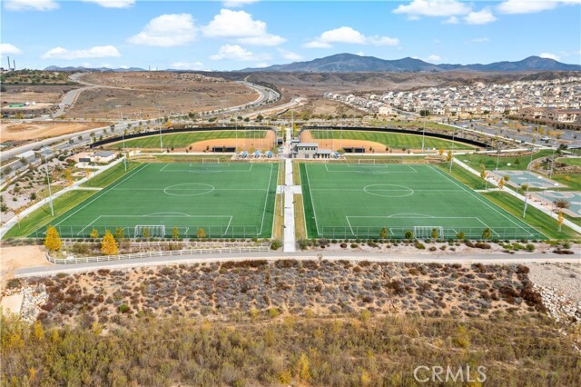 Building Photo - 32230 Penstemon Wy