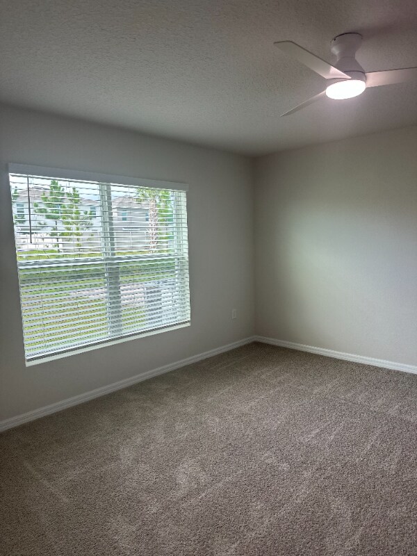 Building Photo - 5105 Red Rooster Rd