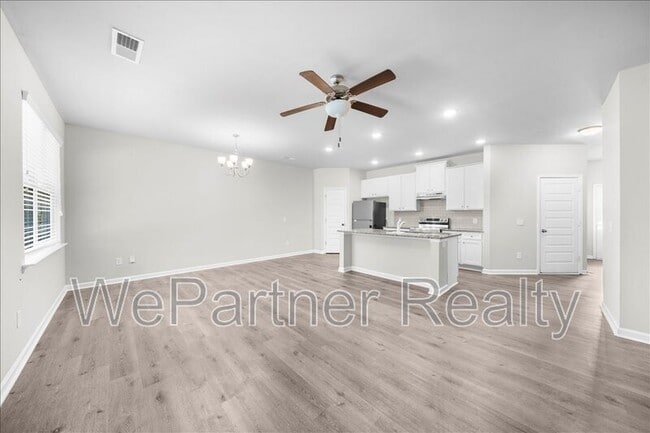 Building Photo - 200 Vickery Ln
