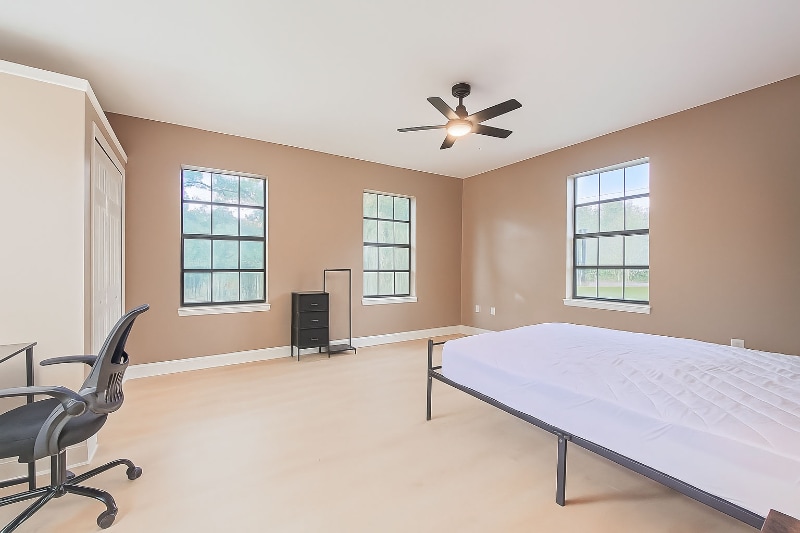 Building Photo - 512 Mason Ave