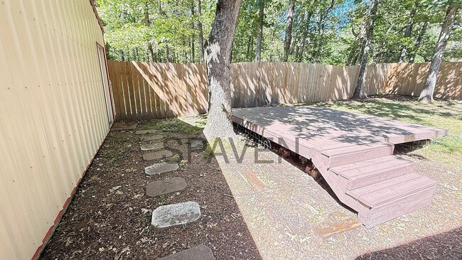 Building Photo - Cute Country Home in Kentucky Lakes