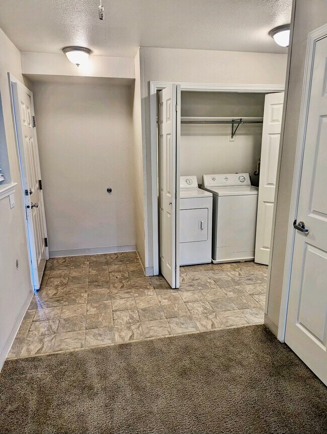 Shadow Hills Apartments 2740 SW Western Blvd Corvallis OR 97333