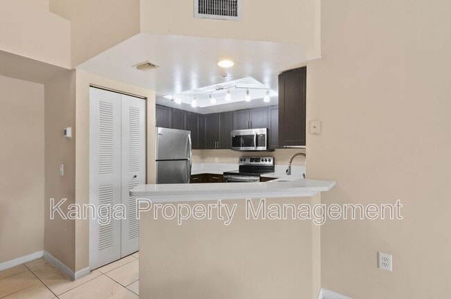 Building Photo - 4159 N Haverhill Rd