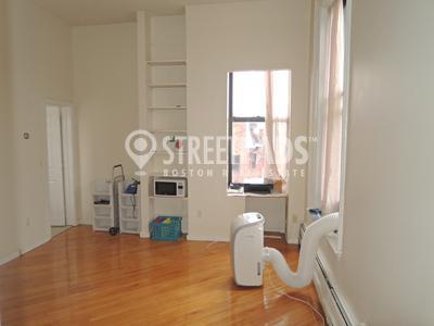 Building Photo - 1 bedroom in Boston MA 02118