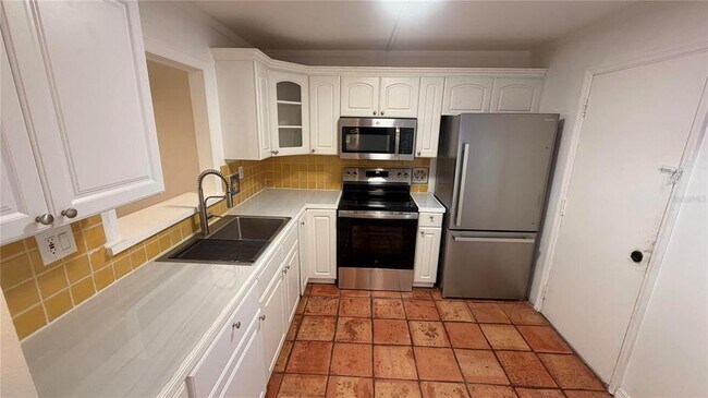 Building Photo - 406 NW 68th Ave
