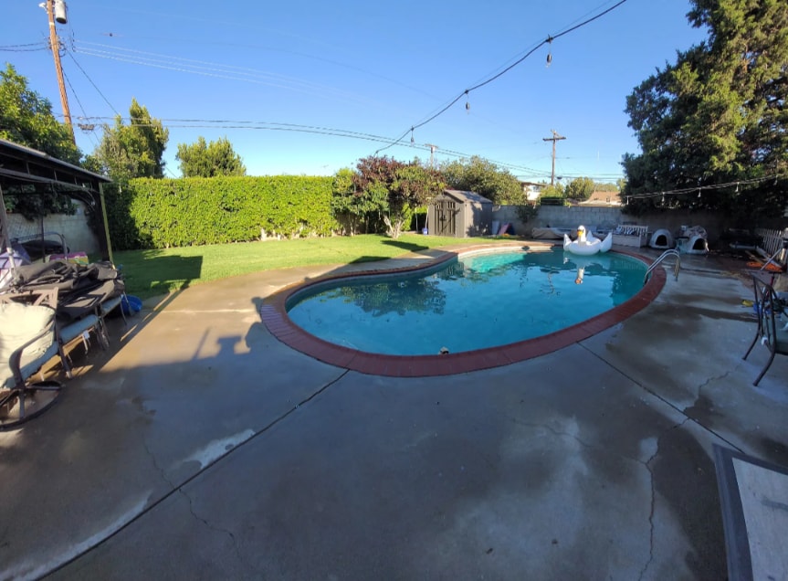 Building Photo - 9948 Bevis Ave