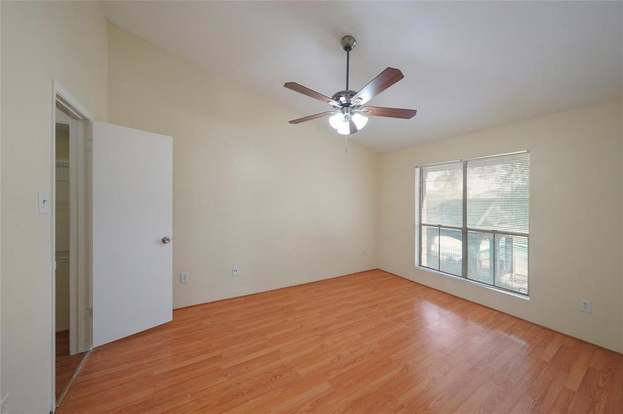 Building Photo - 3900 Woodchase Dr