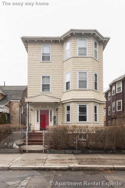 Building Photo - 38 Cherry St