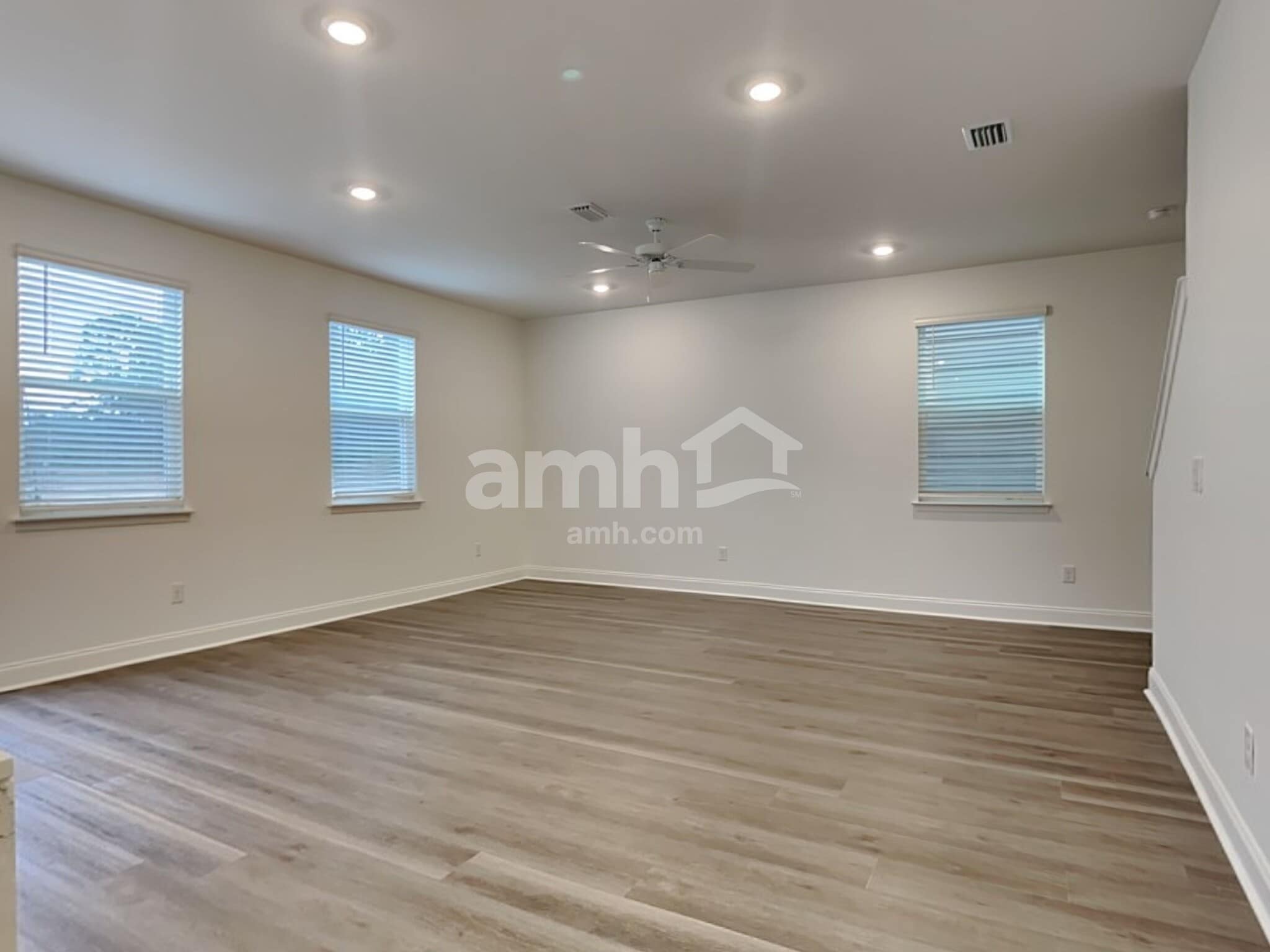 Building Photo - 168 Portside Pk Dr