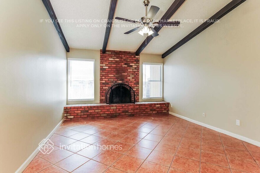 Building Photo - 7557 W Wolf St