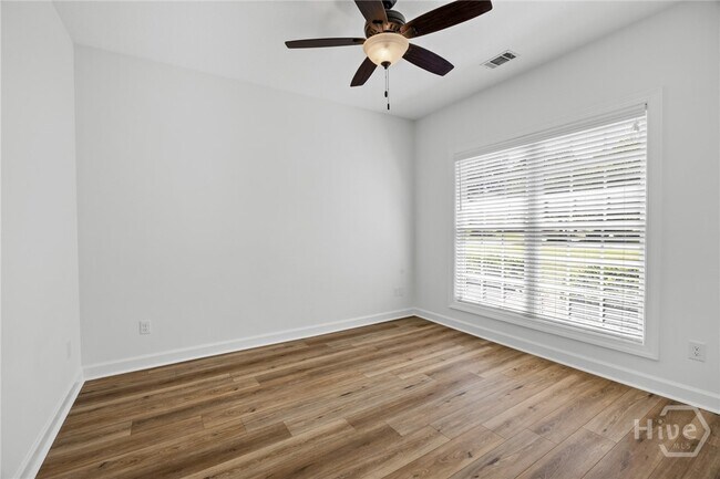 Building Photo - 32 Weatherby Cir