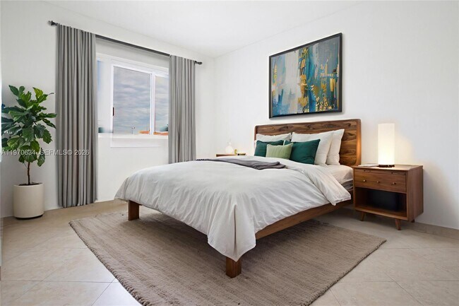 Building Photo - 10 Aragon Ave