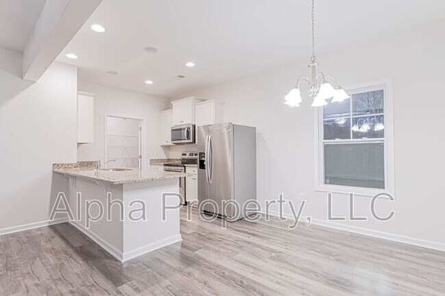 Building Photo - 328 Trail Branch Ct.
