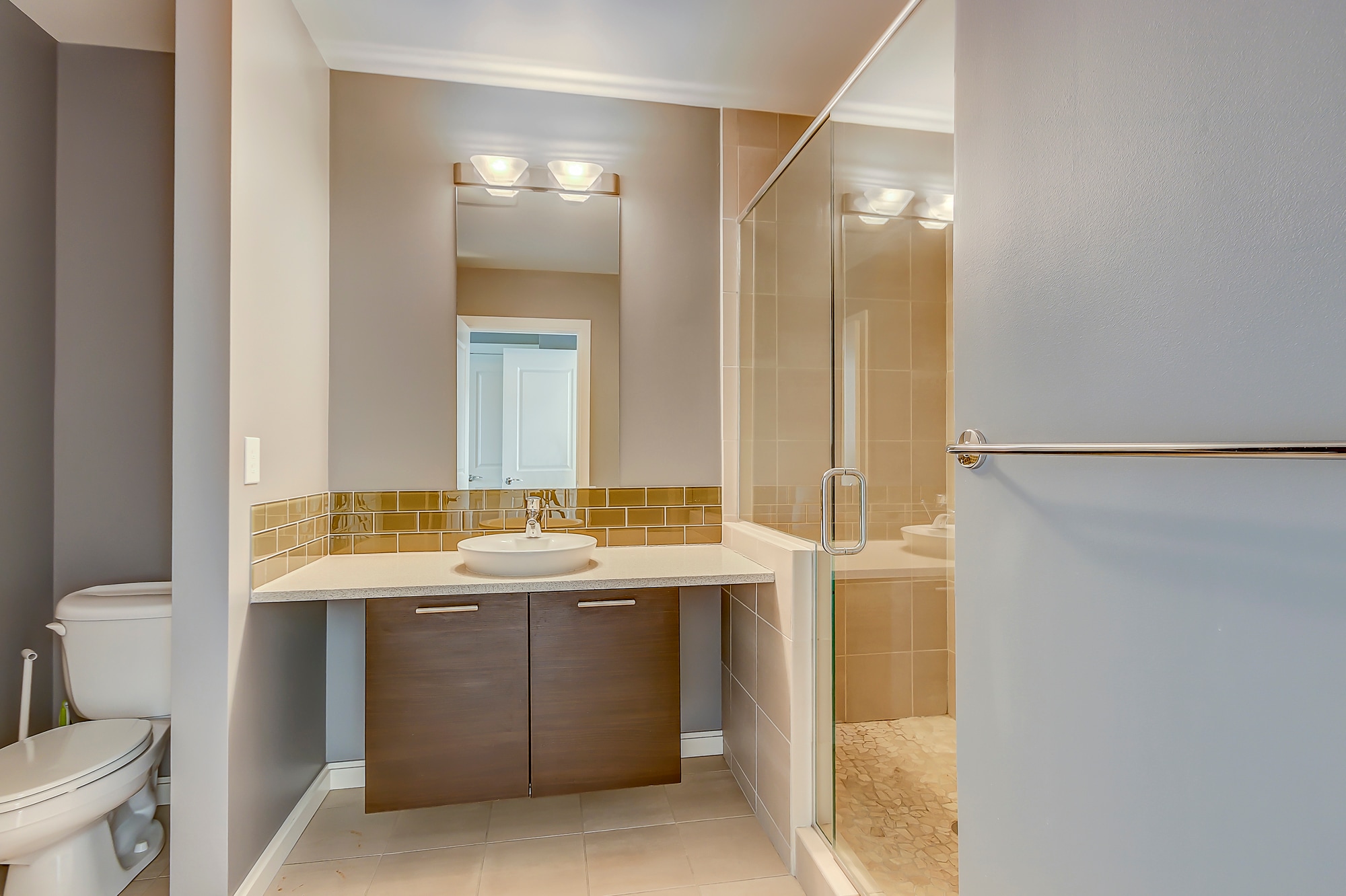 Building Photo - 2345 Walnut Street Unit 17