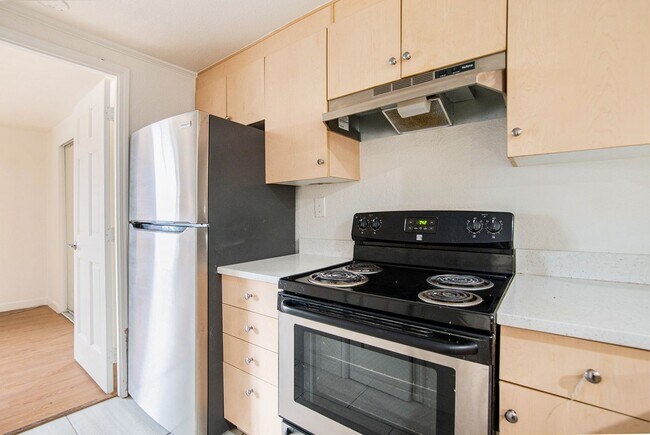 Building Photo - Beautiful 1 Bed, 1 Bath Condo on Speer- Cherry Creek Area